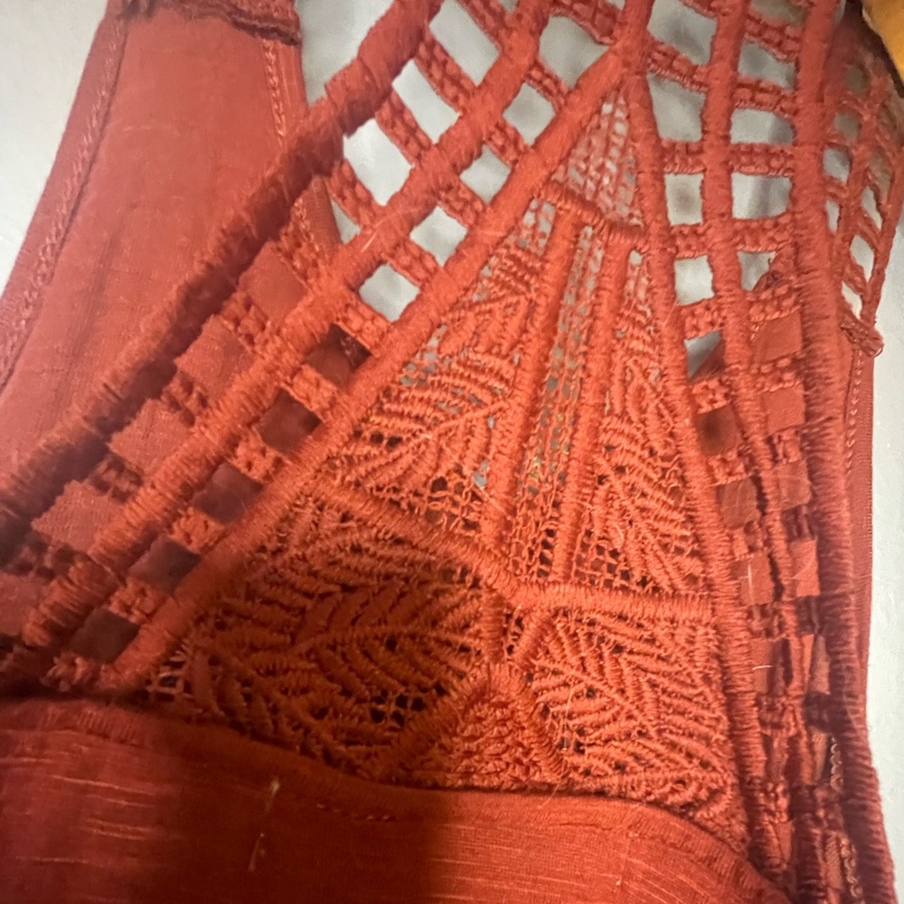 American Rag Tank Top - Picture 3 of 3